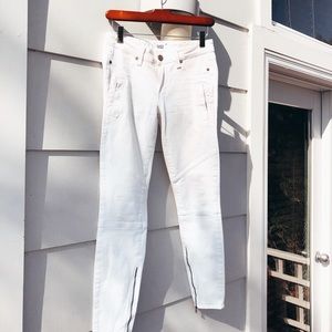 PAIGE Optic White MARLEY Jeans/Size: 25.